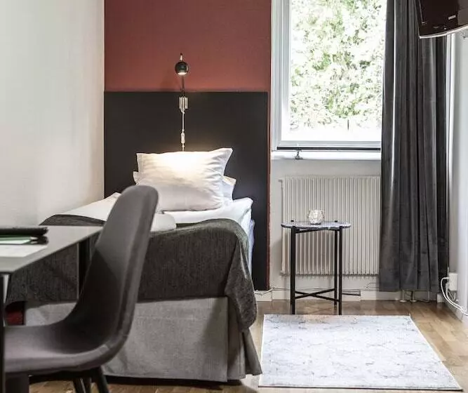 호텔 L Solhem Park