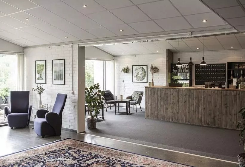 호텔 L Solhem Park