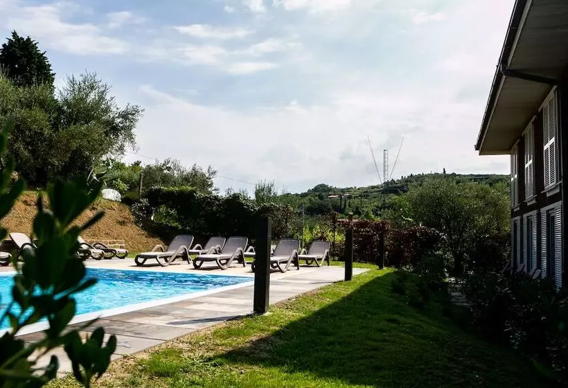 هتل Laguna  Terme Krka