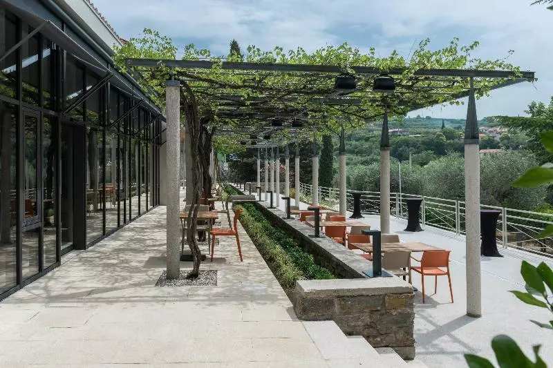 هتل Laguna  Terme Krka