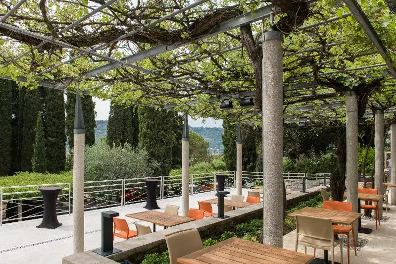 هتل Laguna  Terme Krka