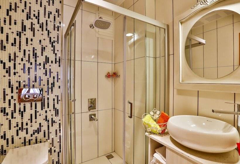 Linda Beach Class Hotel   Boutique Class