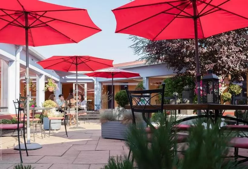 Szálloda Logis Hôtel Atrium Epinal Golbey Chavelot