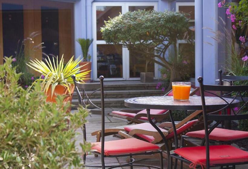 בית מלון כפרי Logis Hôtel Atrium Epinal Golbey Chavelot