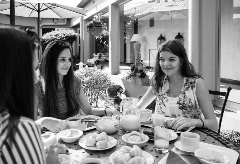 בית מלון כפרי Logis Hôtel Atrium Epinal Golbey Chavelot