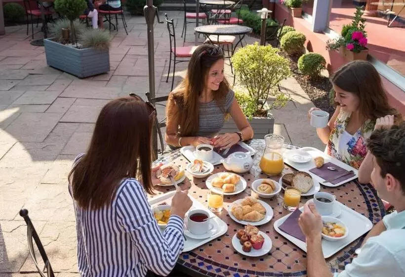 Szálloda Logis Hôtel Atrium Epinal Golbey Chavelot