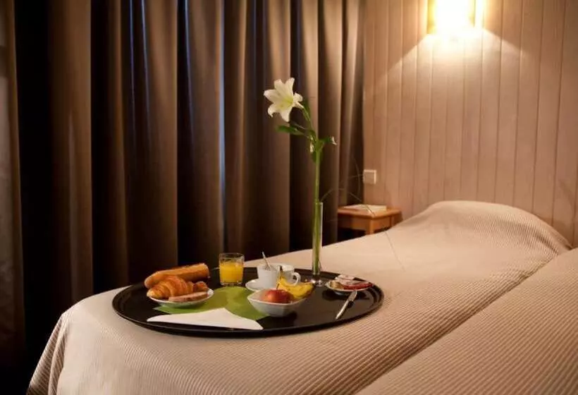 בית מלון כפרי Logis Hôtel Le Relais