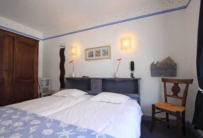 ホテル Logis Le Relais Marine