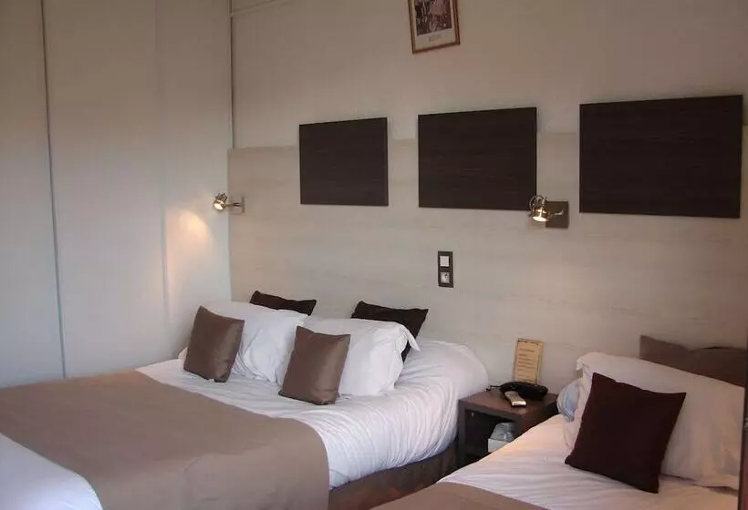 هتل Logis Hôtel Restaurant Les Charmettes