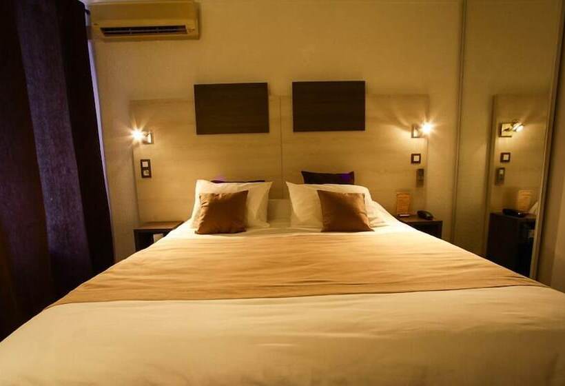 호텔 Logis Hôtel Restaurant Les Charmettes