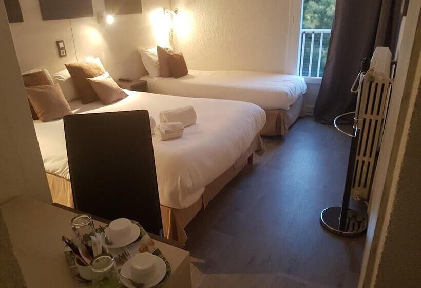 호텔 Logis Hôtel Restaurant Les Charmettes