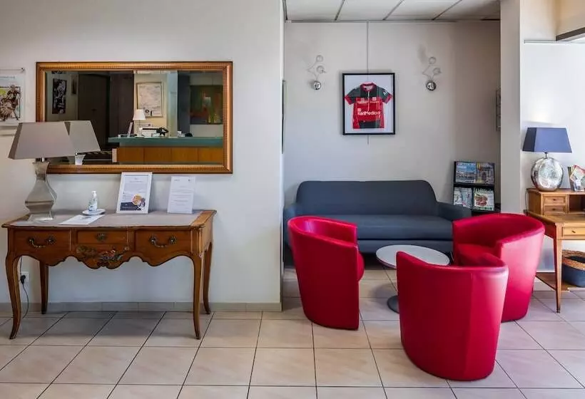 Logis Hotel Noemys Brive Restaurant Le Teinchurier