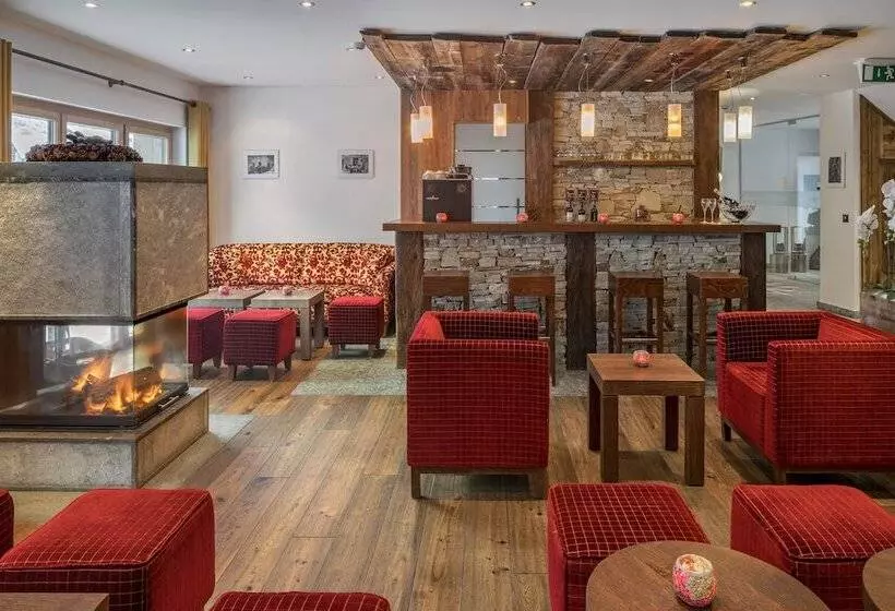 בית מלון כפרי Phoenix