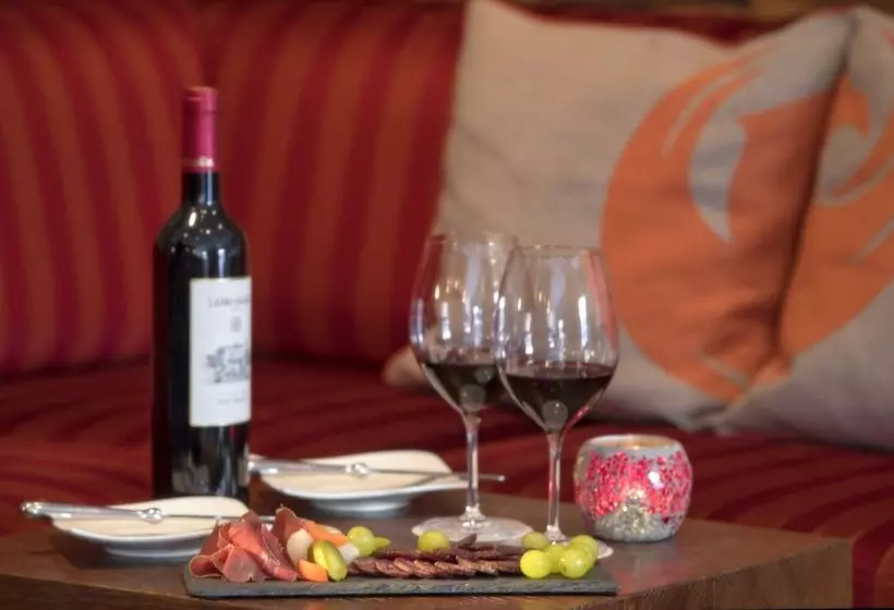 בית מלון כפרי Phoenix