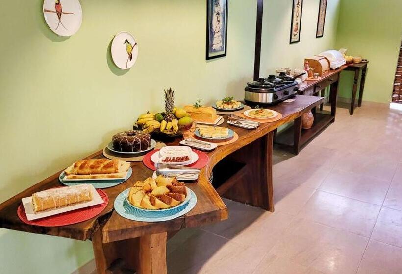 בית מלון כפרי Pousada Vila Dos Pássaros