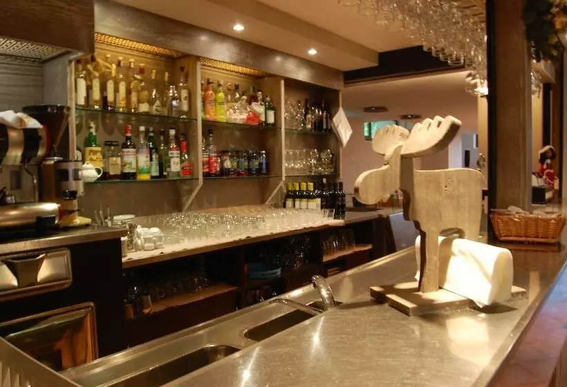 Отель Residence Rododendro