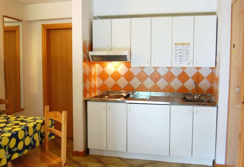 ホテル Residence Rododendro