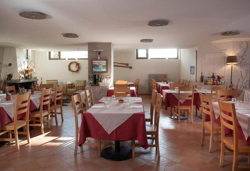 ホテル Residence Rododendro