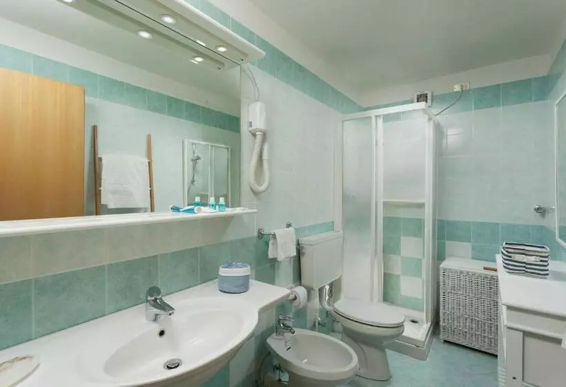 Отель Residence Rododendro