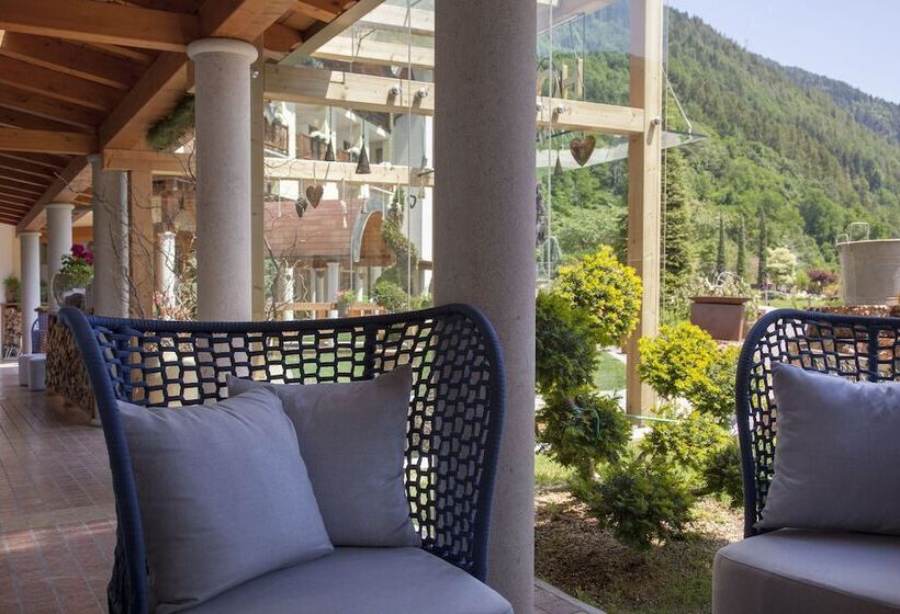 Boutique Hotel E Chalets Salvadori