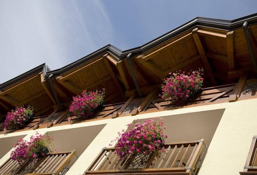 Boutique Hotel E Chalets Salvadori