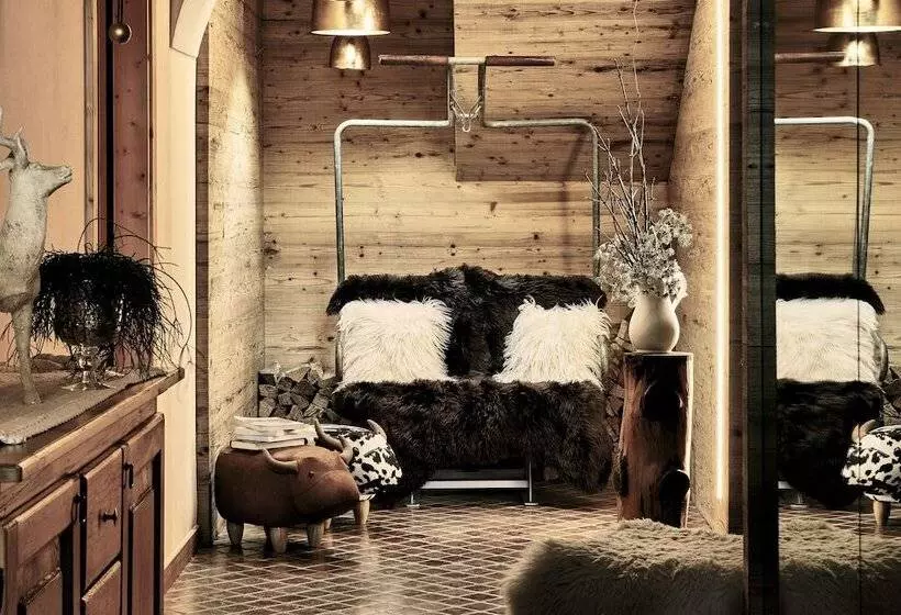 Boutique Hotel E Chalets Salvadori