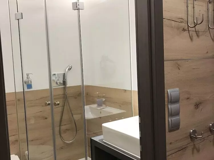 ホテル Sonne Das Kleine Altstadt