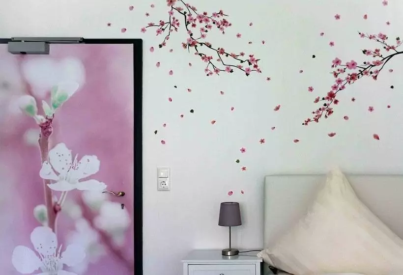 ホテル Sonne Das Kleine Altstadt