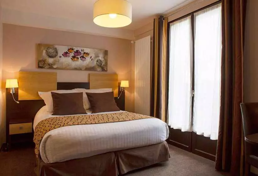 Отель Auberge De La Petite Ferme, Super Besse Est, The Originals Relais