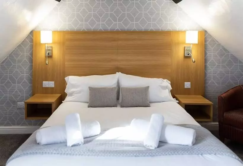 בית מלון כפרי The Red Lion