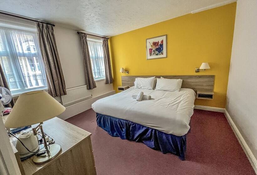 Отель The Red Lion