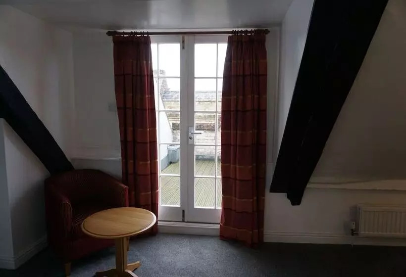 בית מלון כפרי The Red Lion