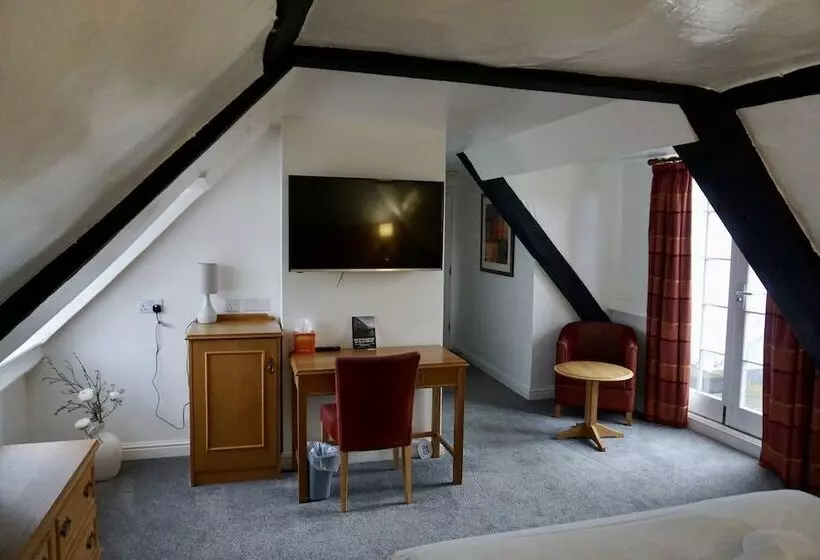 בית מלון כפרי The Red Lion