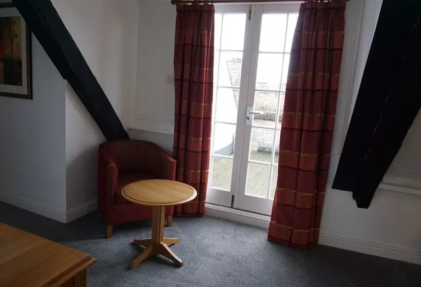 בית מלון כפרי The Red Lion