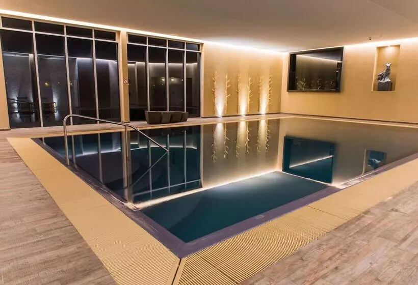 Van Der Valk Hotel Beveren