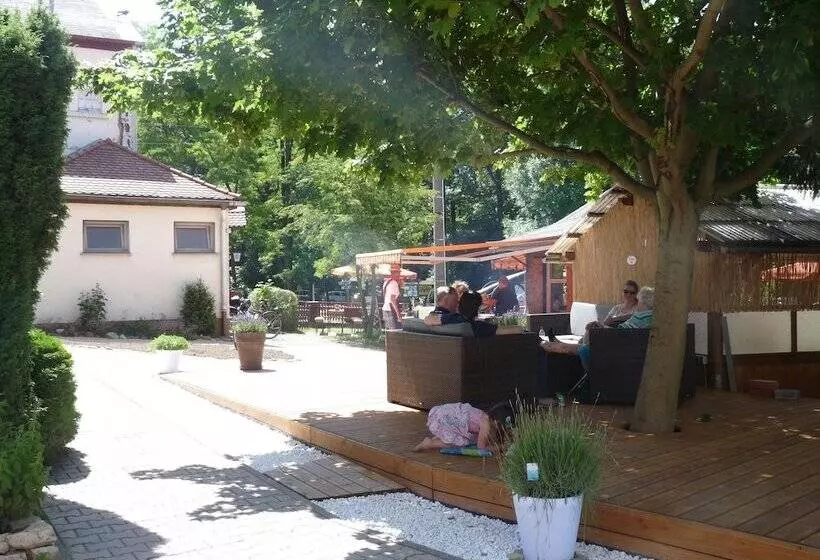 Отель Zur Kanone