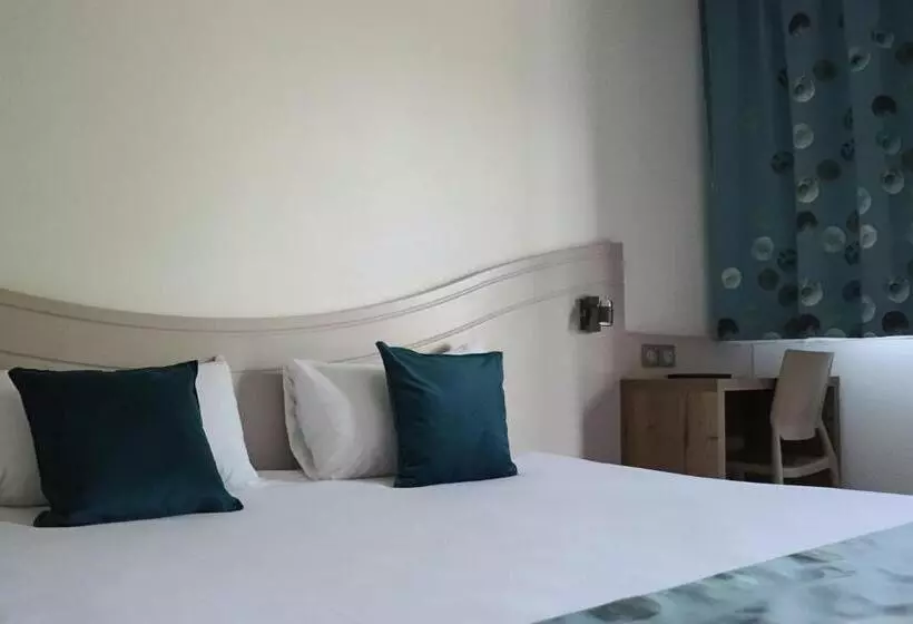 Отель Hôtel Lémand Lyon Est   Villefontaine