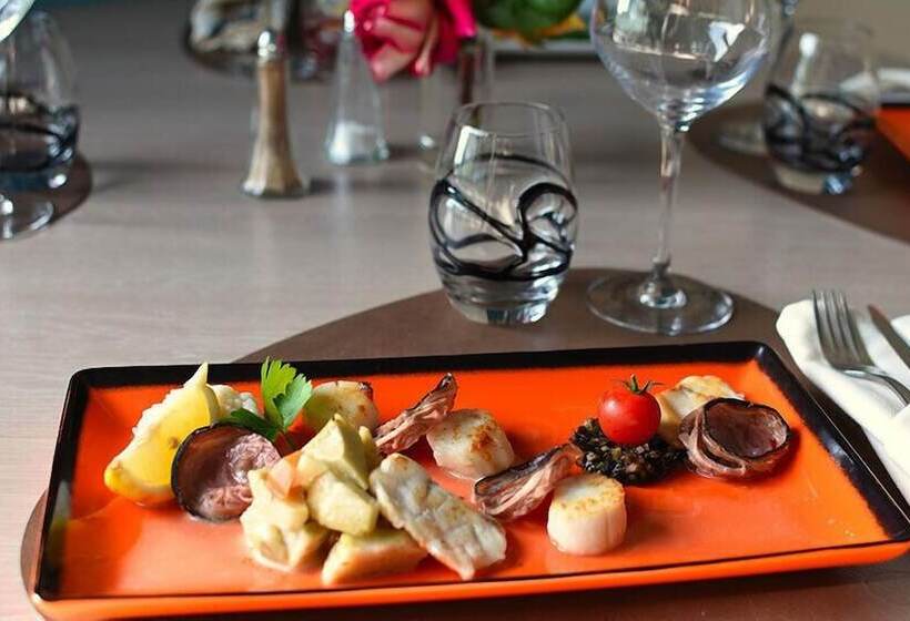 Logis Hôtel Lucotel