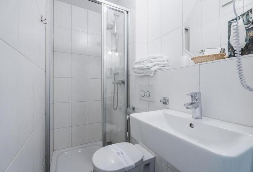 Park Hotel & Gästehaus Rust