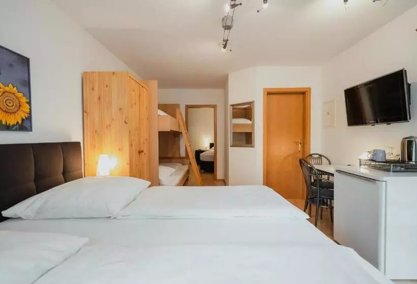 Park Hotel & Gästehaus Rust