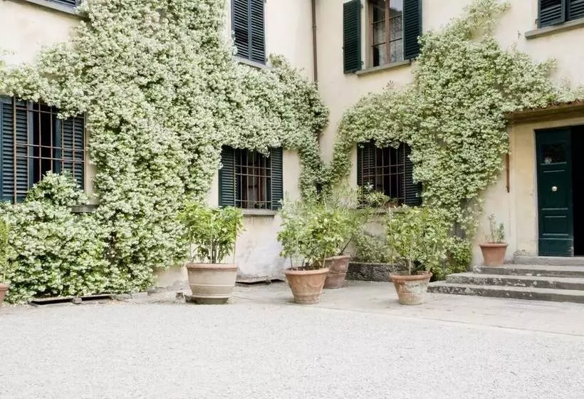 پانسیون Fattoria Di Bacchereto Guest House