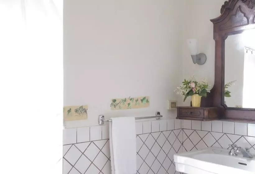 پانسیون Fattoria Di Bacchereto Guest House