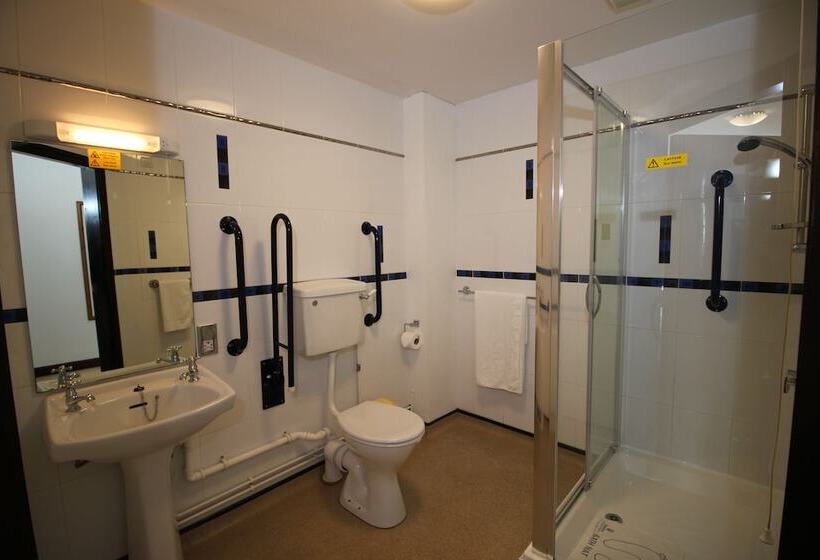 The Clee Hotel   Cleethorpes, Grimsby, Lincolnshire