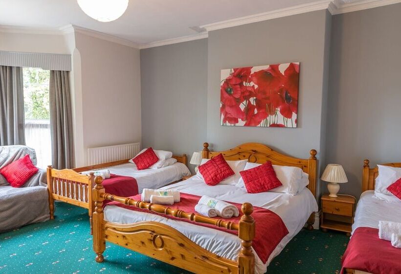 The Clee Hotel   Cleethorpes, Grimsby, Lincolnshire