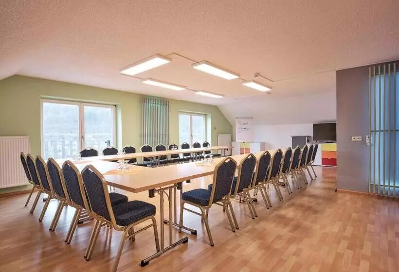 Tiptop Hotel Am Hochrhein