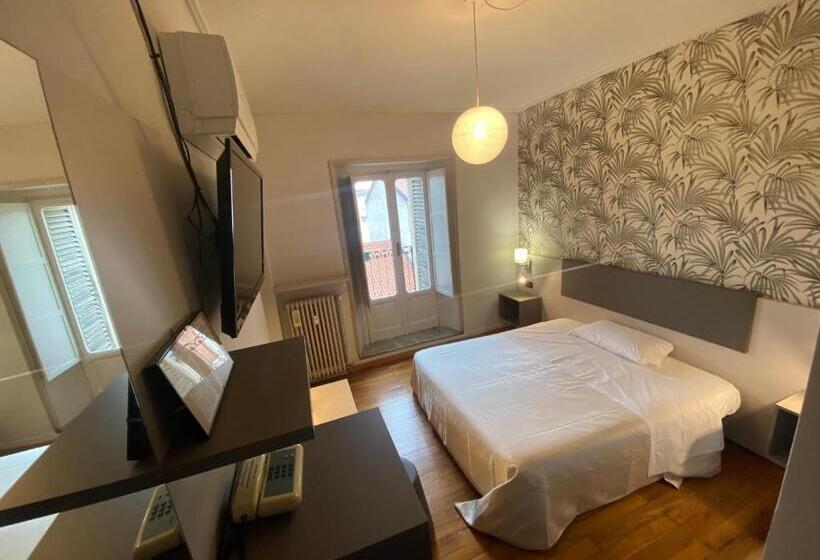 هتل Artua &solferino