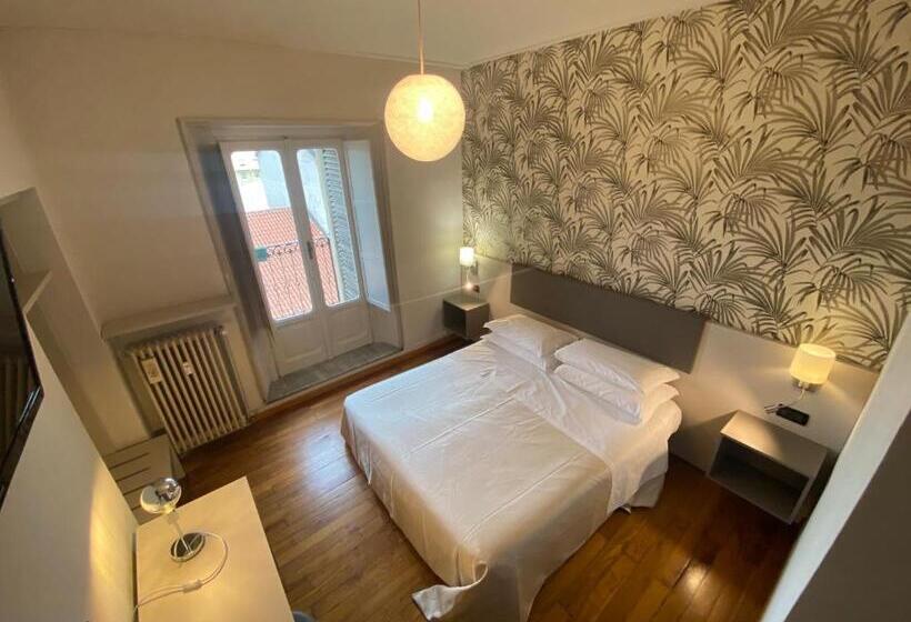 هتل Artua &solferino