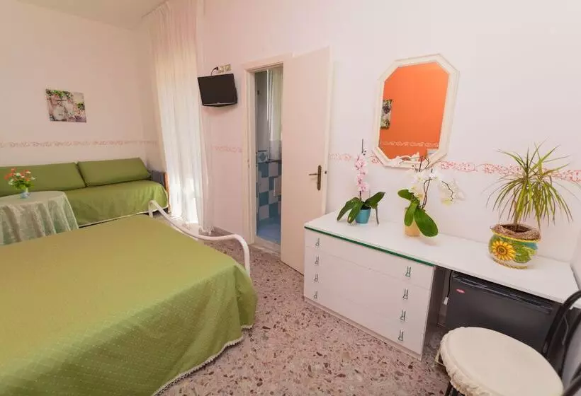 Отель Baia Verde