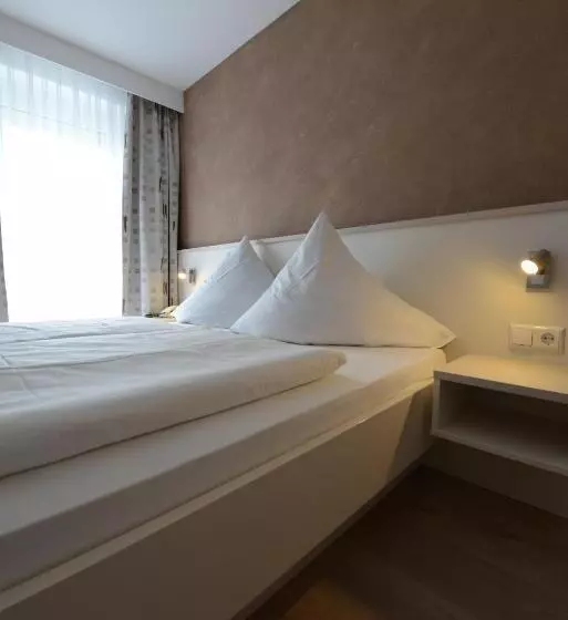 Отель Bella Vista