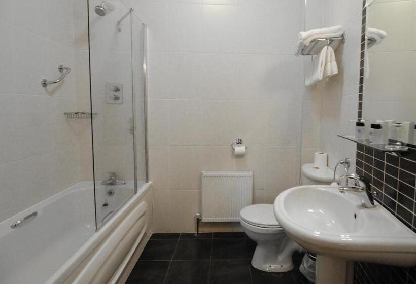 בית מלון כפרי The Coach House